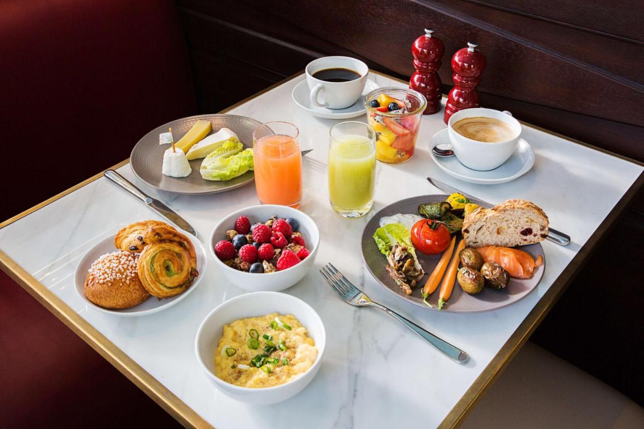 petit dejeuner Hôtel du Louvre